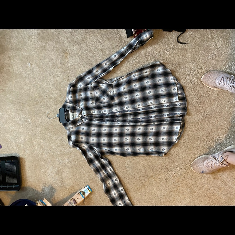Assorted Flannels - Picture 5 of 6